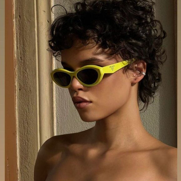 NEW Prada PR26ZS 13L08Z Cedar Dark Grey Oval Unisex Sunglasses - Picture 9 of 12